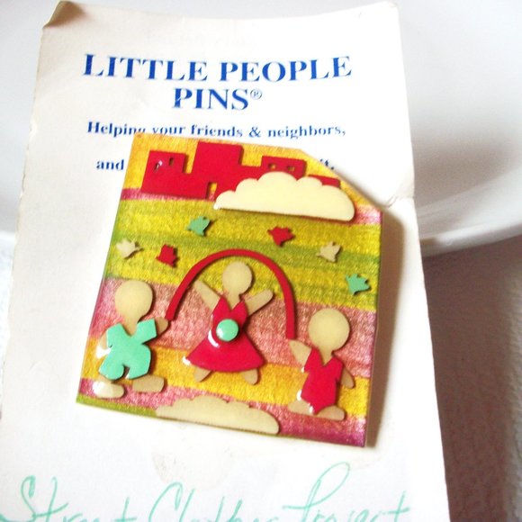 Lucinda Little People Pins 80217 - Picture 1 of 4